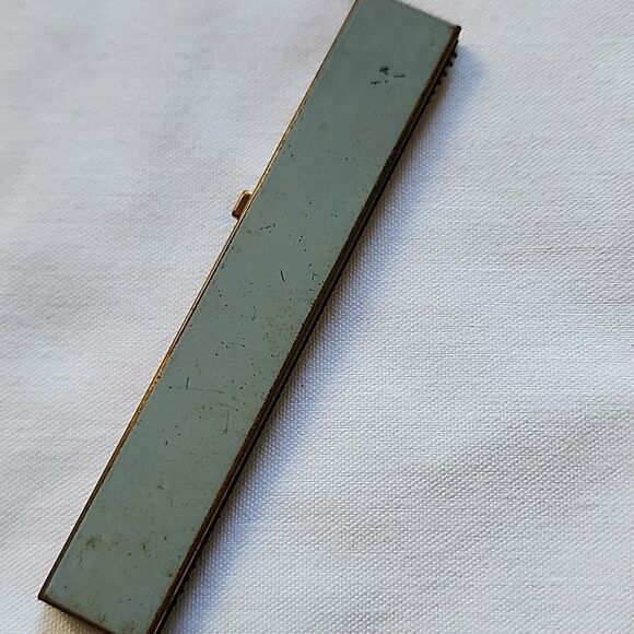 Vintage 1950's Brass and Guilded Enamel Comb with Handpainted Florals - Picture 5 of 8